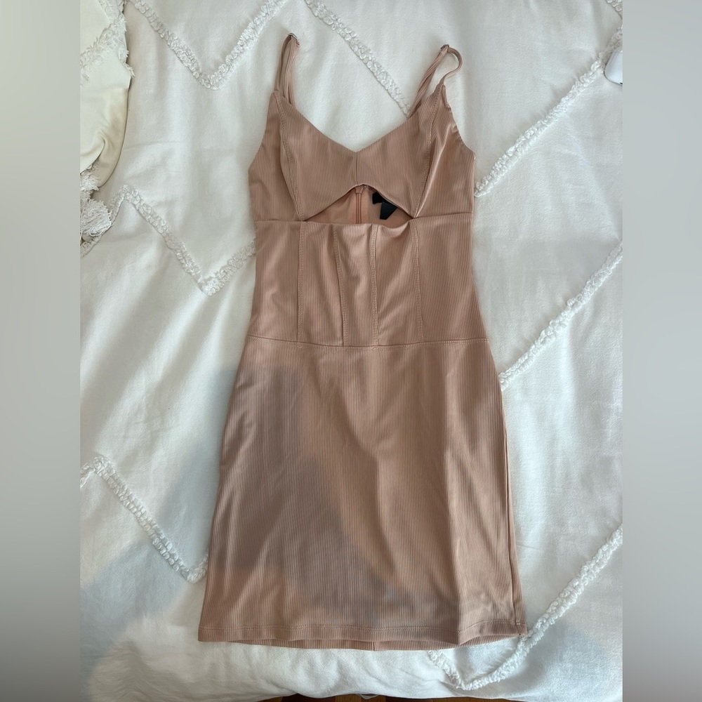 Hours Moe Mini Dress size XXS nude dress with cut out